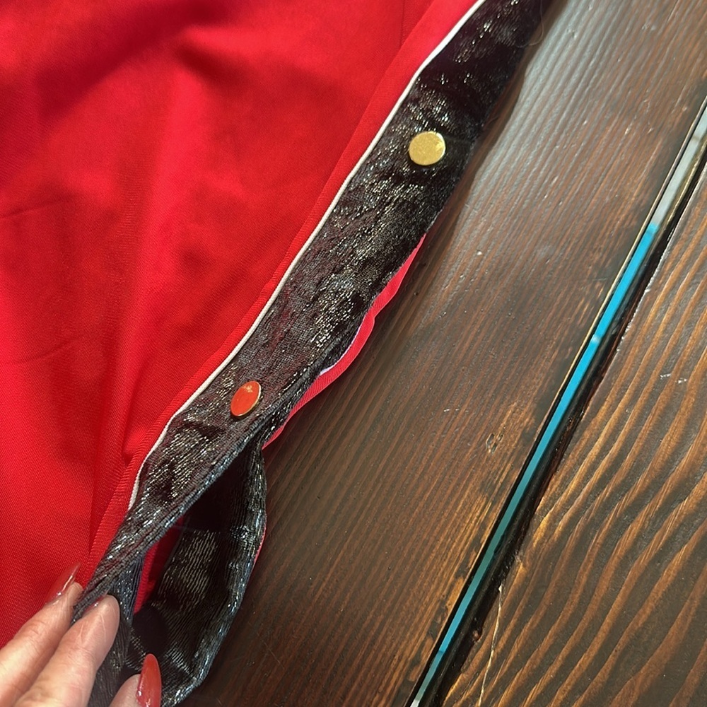 Victoria Sport Red Track Pants & Joggers - Picture 13 of 16